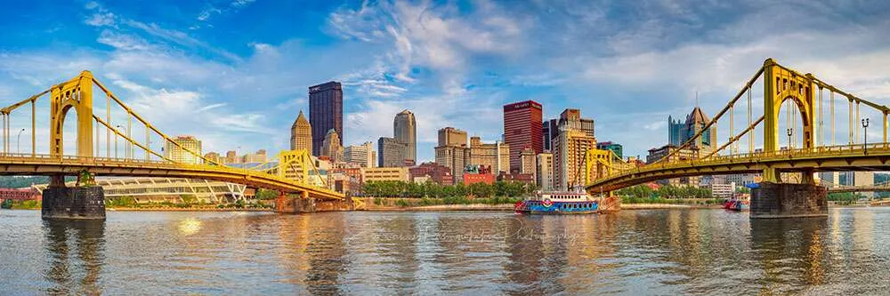 Pittsburgh North Shore Photograph Location - panoramic of the city with the famous clipper on the river Allengheny 