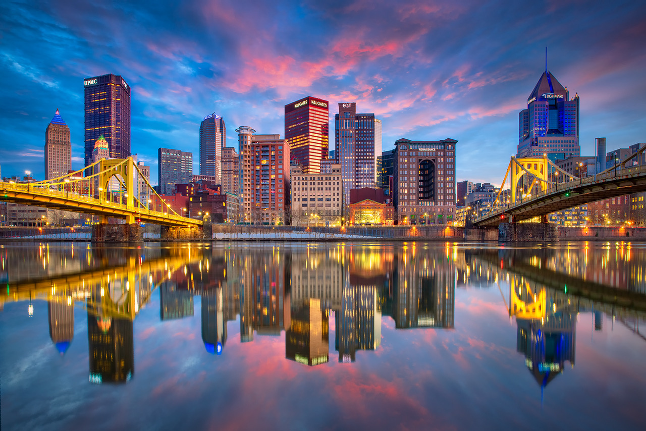 Pittsburgh North Shore Photograph Location - an amazing color sky over the city and reflected on to the river Allegheny.