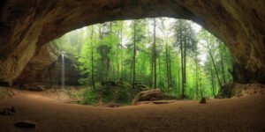 Ash Cave